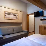 Montis 아파트 플라차우