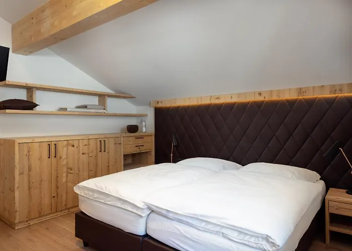 Montis * Флахау