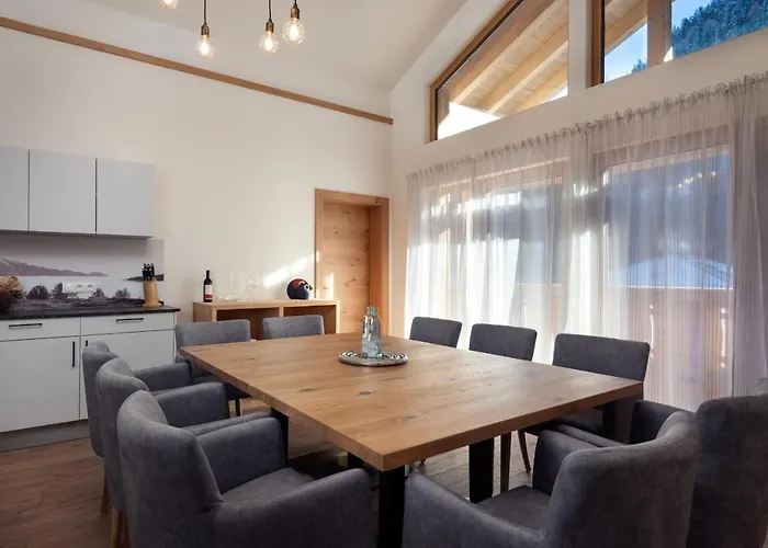 Montis Апартаменты *